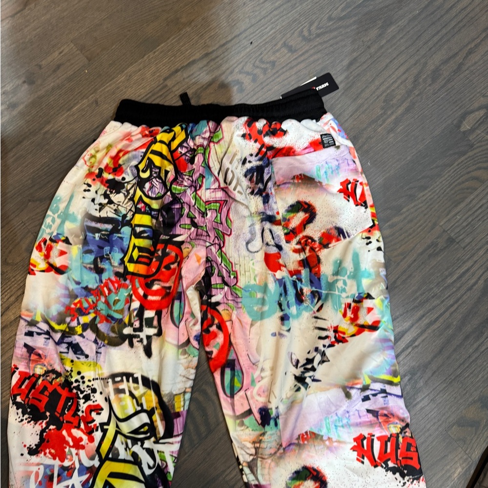 Mens Phat‎ Farm Colorful Graffiti Skater Shorts XL